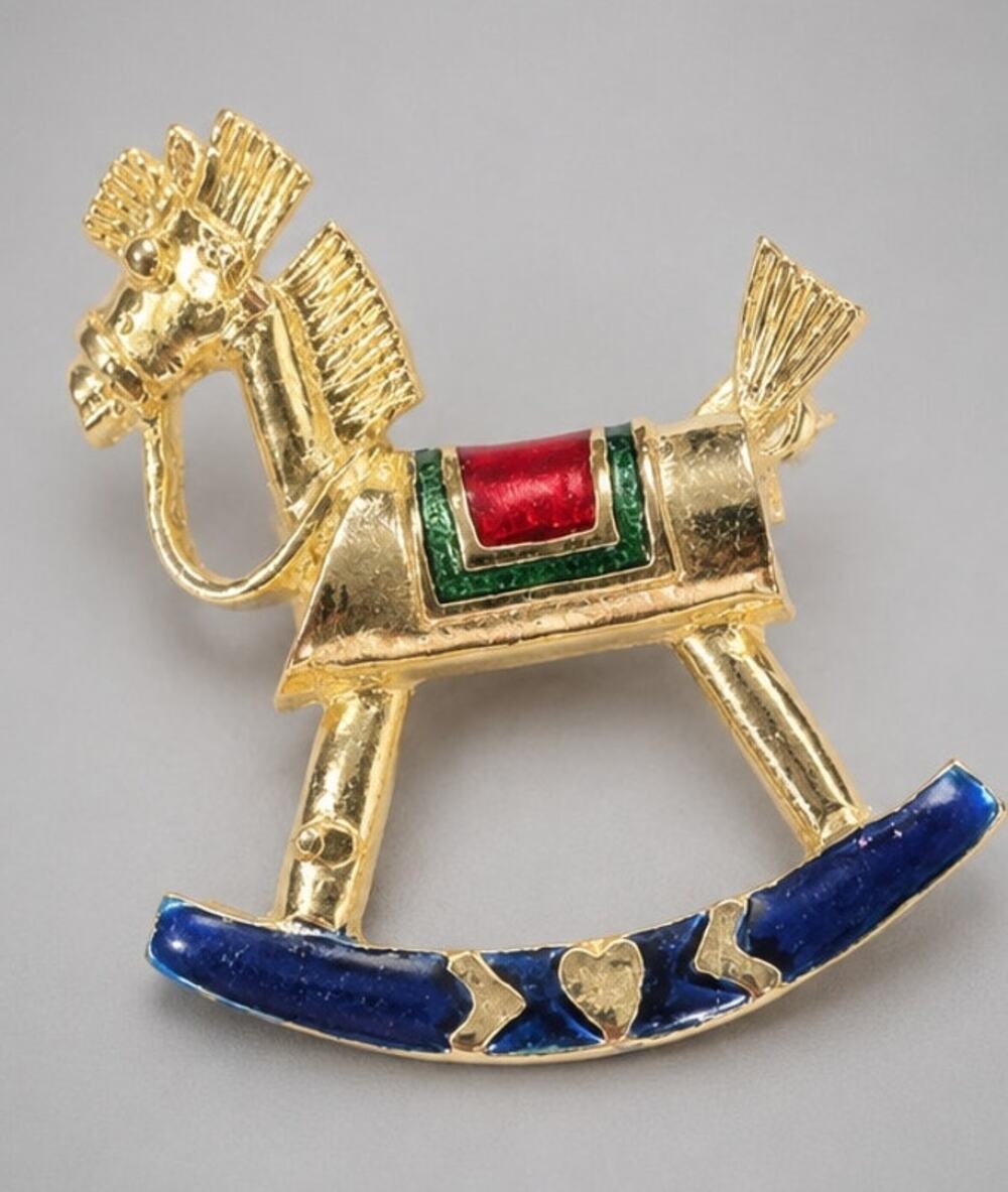 Vintage Rocking Horse Brooch Pin 1.25” Red Blue Enamel Gold-tone Figural‎ ab26